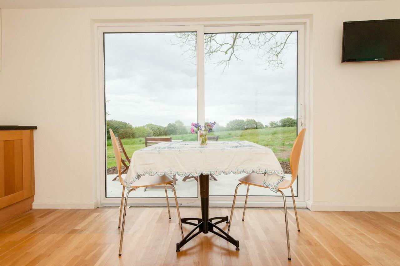The Wild Atlantic Hideaway Apartment Clonakilty Exterior photo
